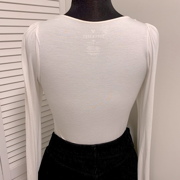 American Eagle Outfitters Soft & Sexy Floral Top - Picture 9 of 14